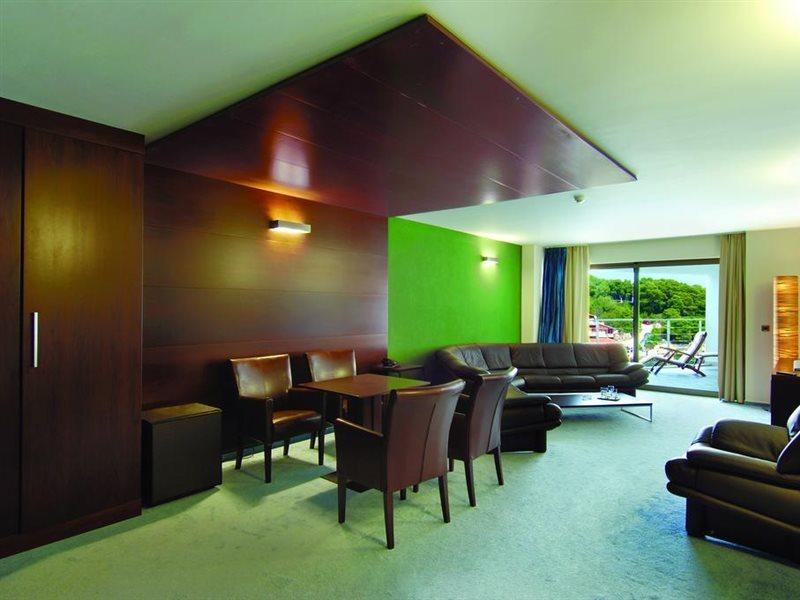 Hotel Maxim Božava エクステリア 写真