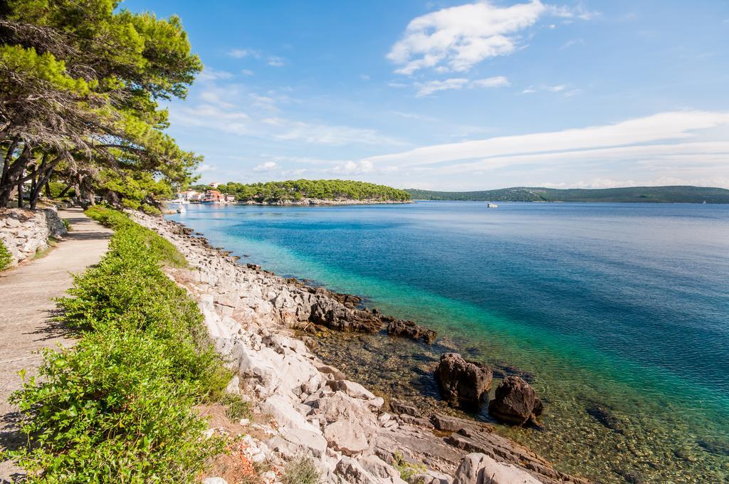 Hotel Maxim Božava エクステリア 写真