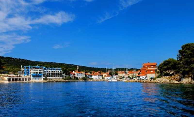 Hotel Maxim Božava エクステリア 写真