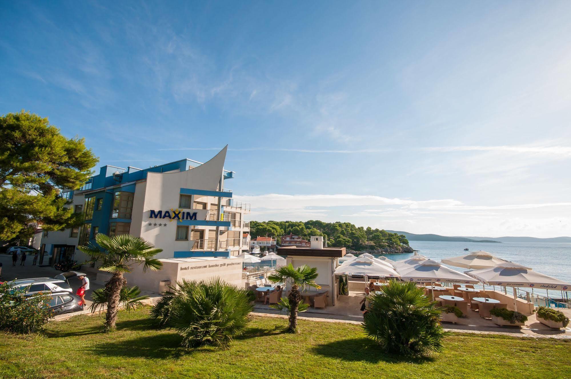 Hotel Maxim Božava エクステリア 写真